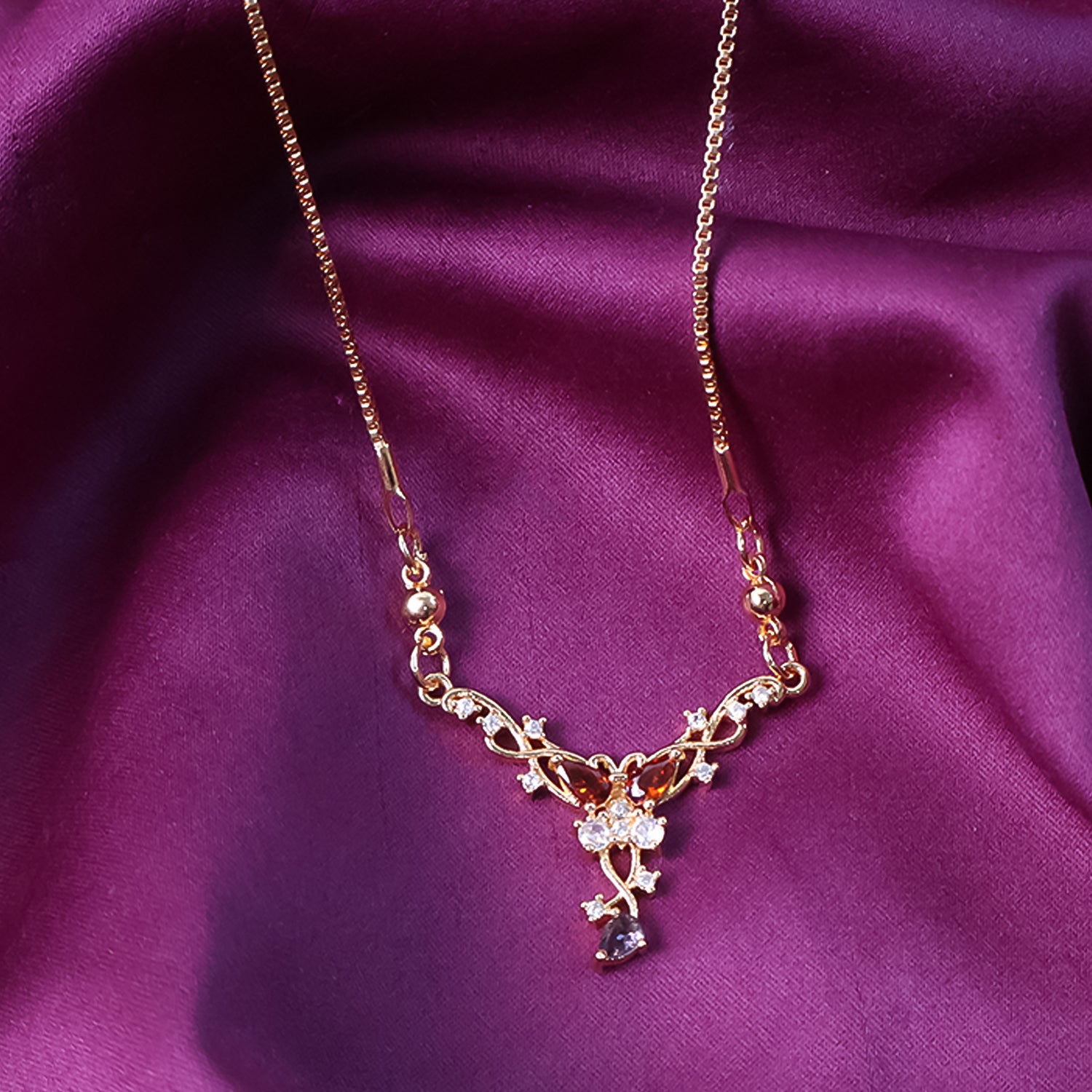 Elegant Butterfly Design Gold-Plated Pendant Necklace for Women