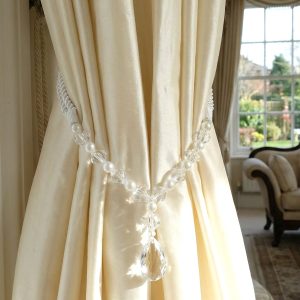 Luxury Crystal and Pearl Beaded Curtain Tieback (1 Pc)