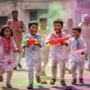 Plastic Holi Water Gun Toy for Kids with Trigger Spray Action, Pichkari (1 Pc)