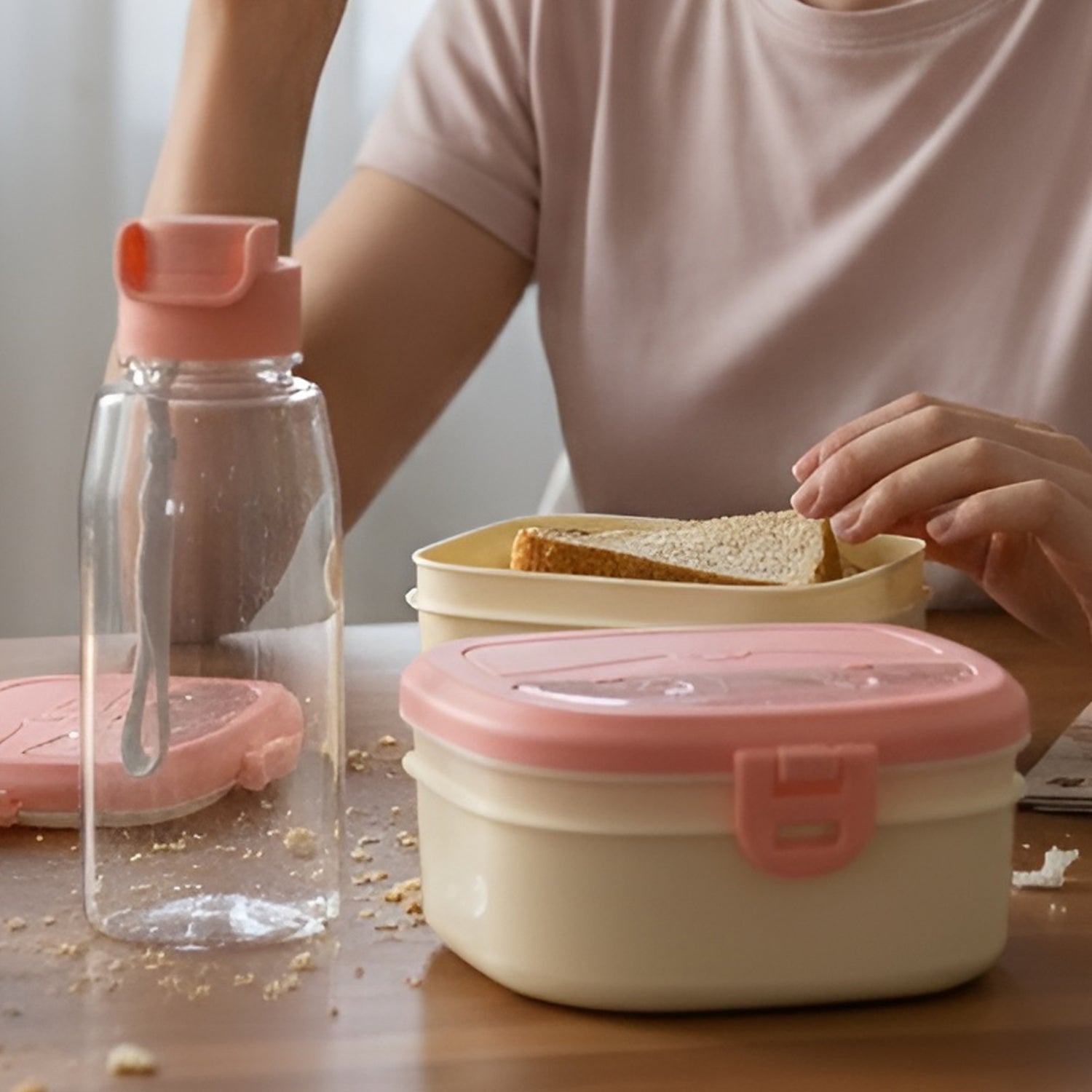 Plastic Lunch Box with Water Bottle Combo Set (1 Set) - Image 4