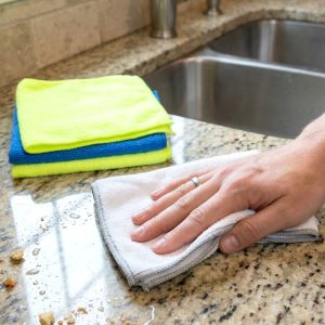 Multipurpose Microfiber Dust Cleaning Cloth (4 Pc Set)