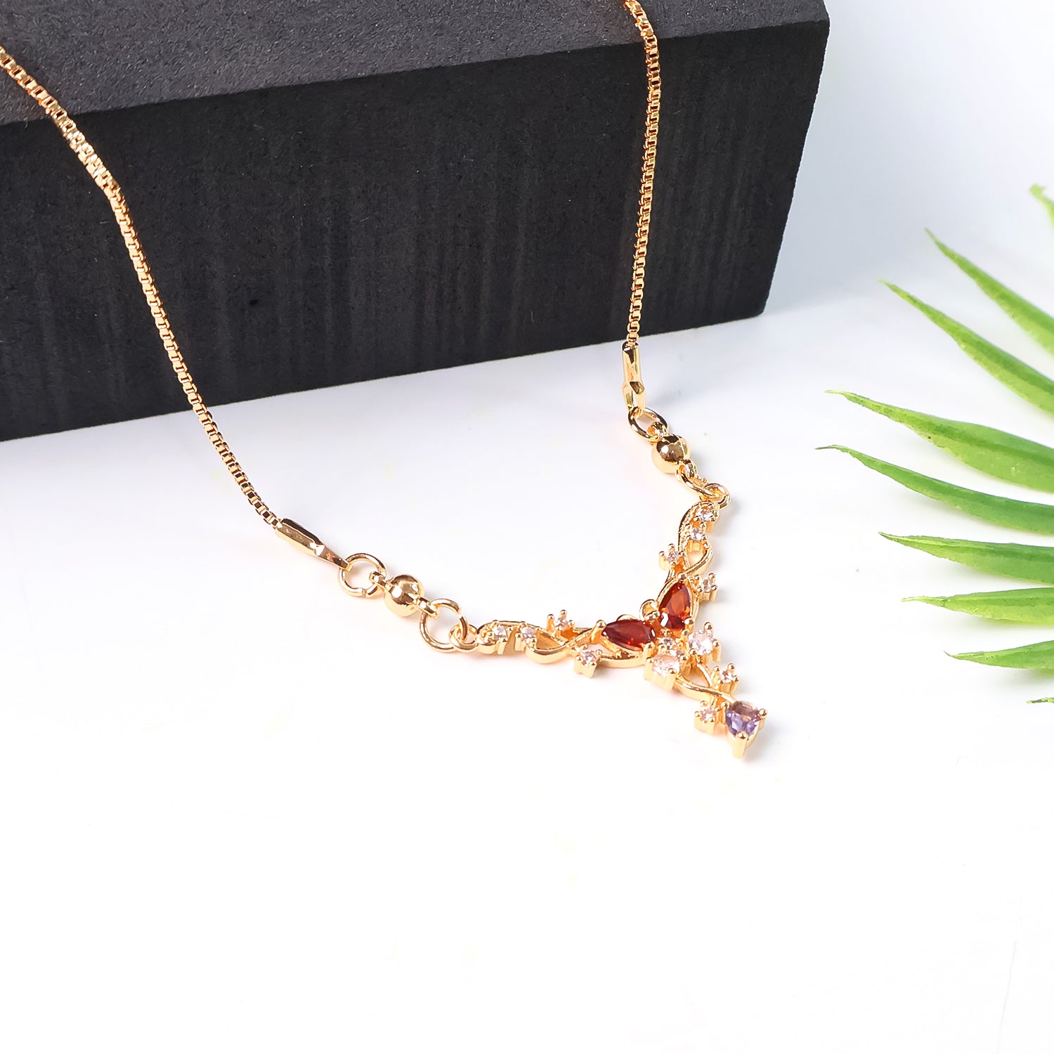 Elegant Butterfly Design Gold-Plated Pendant Necklace for Women