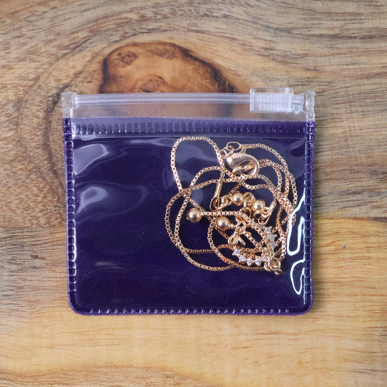 Delicate Gold-Plated Bow and Wreath Pendant Necklace for Women