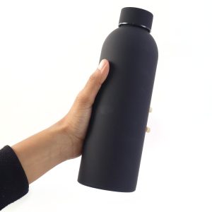 Customize Stainless Steel Double Wall Vacuum-Insulated Drink Water (Black / 500 ML Approx)