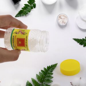 Premium Bhimseni Camphor ISO Borneol Flakes (20gm / 1 Pc)