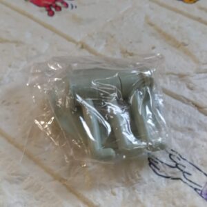 180° Rotating Punch-Free 3-Hook Sticky Hook – 1 Pc