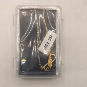 Gold Infinity Leaf Necklace with AD Accents Dainty Nature-Inspired Pendant for Women Daily Use