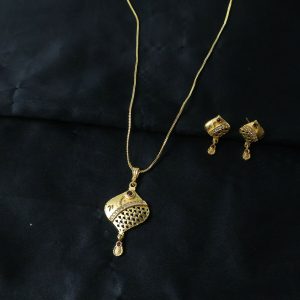 Elegant Gold Pendant and Earring Set Stylish Traditional Jewelry Set for Women