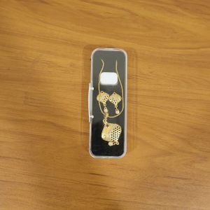 Elegant Gold Pendant and Earring Set Stylish Traditional Jewelry Set for Women