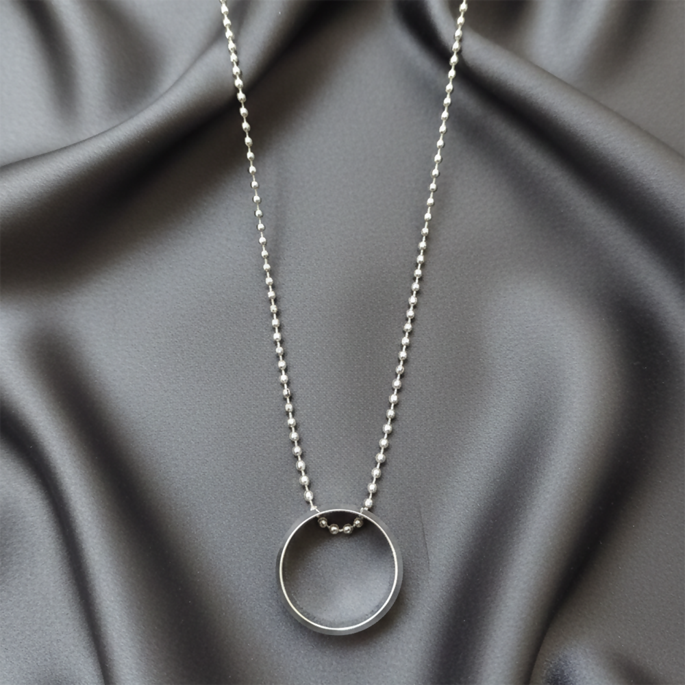 Elegant Big Silver Round Shape Pendant Necklace for Men
