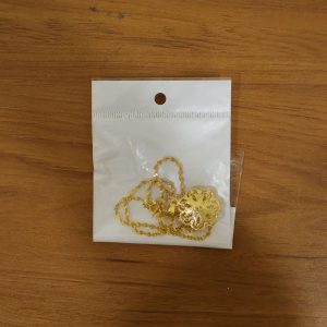 Elegant Floral Design Gold Plated Pendant Necklace (1 Pc)