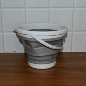 Collapsible Folding Bucket for Cleaning, Car Wash & Travel (1 Pc / 23x16 Cm)
