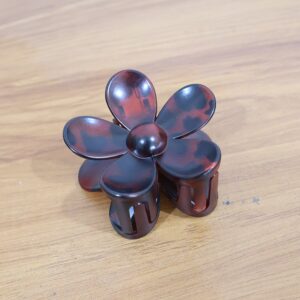 Elegant Plastic Flower Hair Clip (1 Pc / Mix Color)