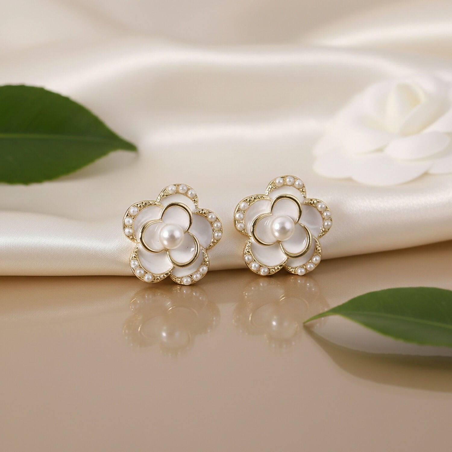 Elegant Korean Style Pearl Heart Drop Earrings for Women & Girls - Image 4
