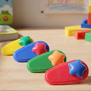 Colorful Star Design Decorative Hair Clip Set (4 Pc)