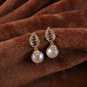 Luxury Korean Style Gold Leaf Pearl Drop Earrings for Women