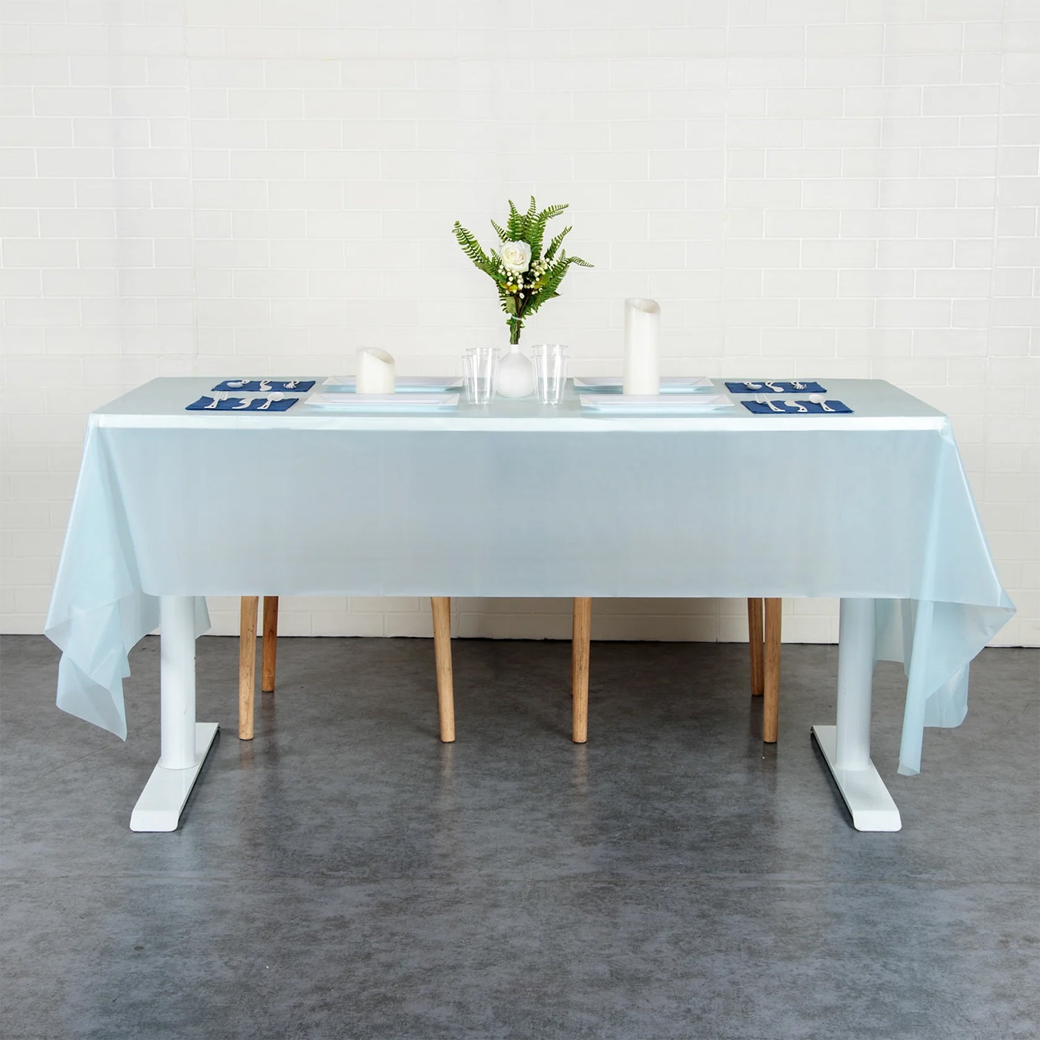 Waterproof Disposable Plastic Table Cover 137 × 183 cm - Image 9