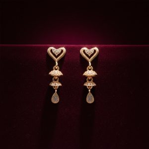 Elegant Clover Flower Design Stud Earrings for Women – Gold Tone Sparkling Floral Earrings