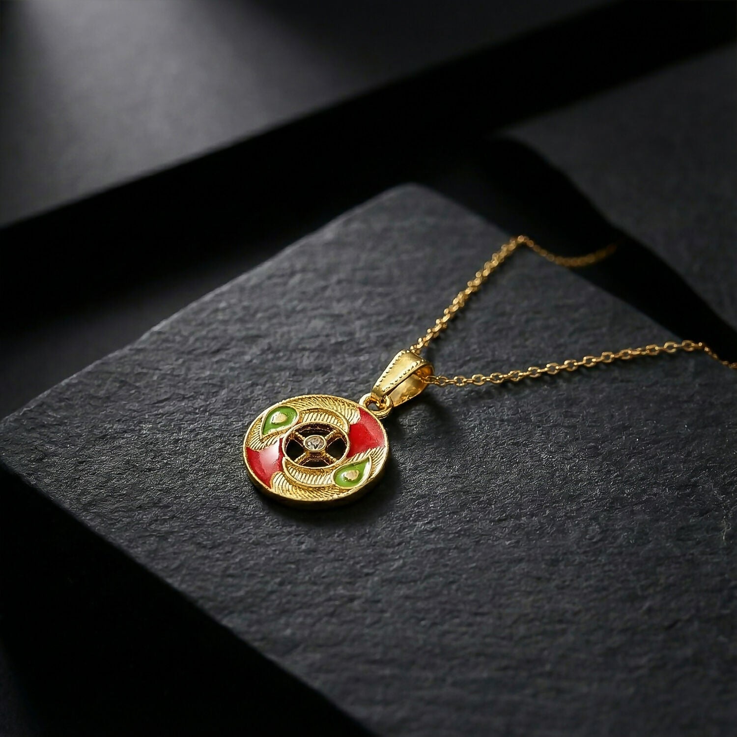 Elegant Circular Motif Pendant Necklace with Chain for Women