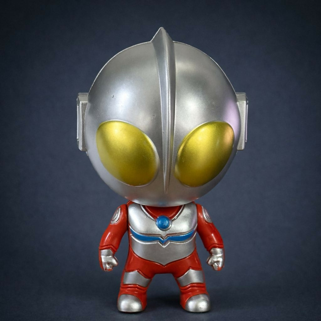 Superhero Capsule Toy with Hidden Action Figure Surprise Ball - Image 2