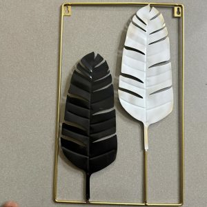 Modern Metal Leaf Wall Art Frame Decorative Wall Hanging for Living Room