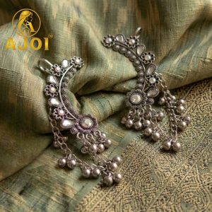 Vintage Silver Floral Earrings