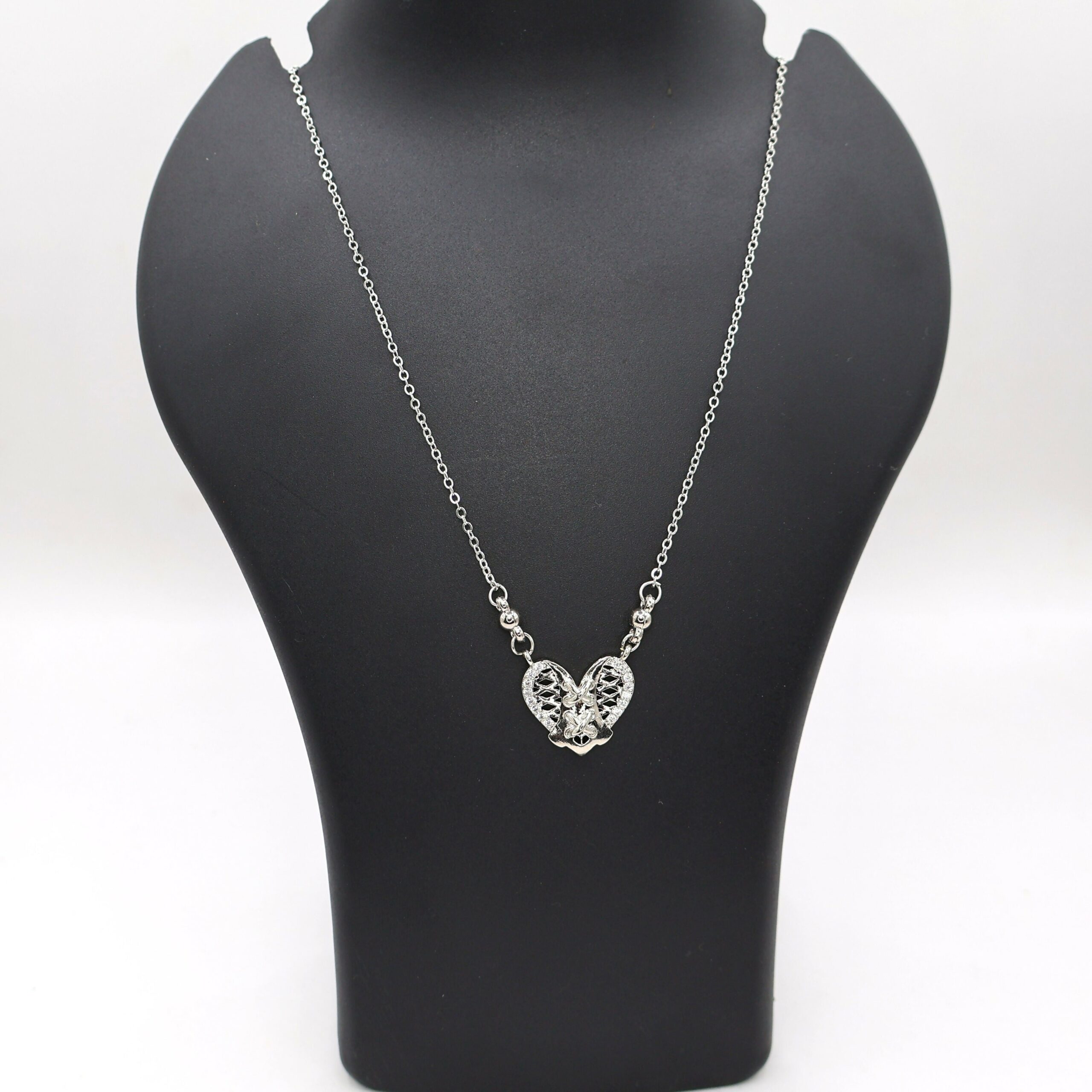 Silver Tone AD Filigree Heart Pendant Necklace for Women - Image 4