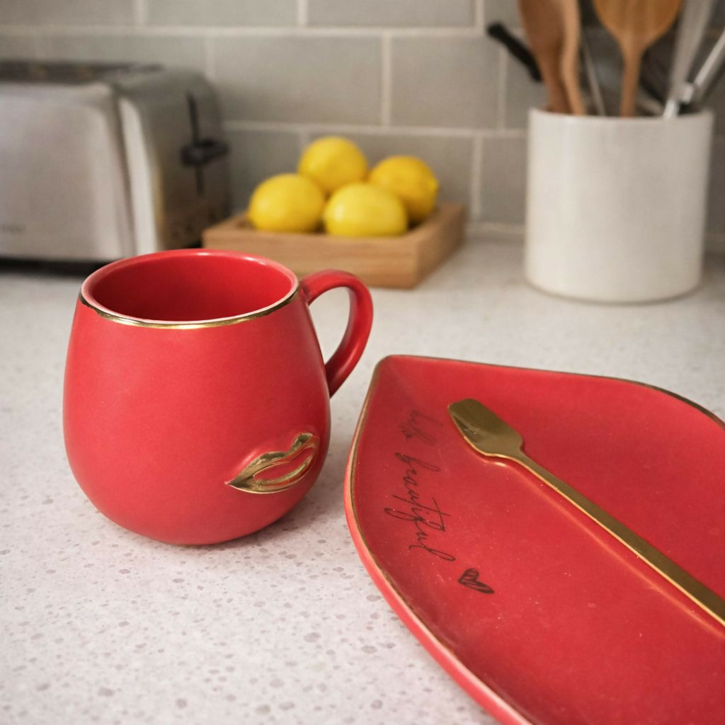 Red Ceramic Coffee Mug with Tray & Spoon Lip Design Cup Set - Image 4