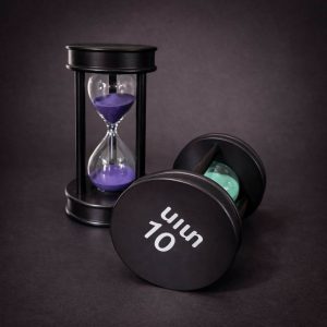 Wooden Sand Timer Hourglass for Desk Décor, 10 Minute Sand Clock (Color may vary)